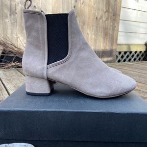 Women's Yosi Samra Grey Suede Boots Size 8
